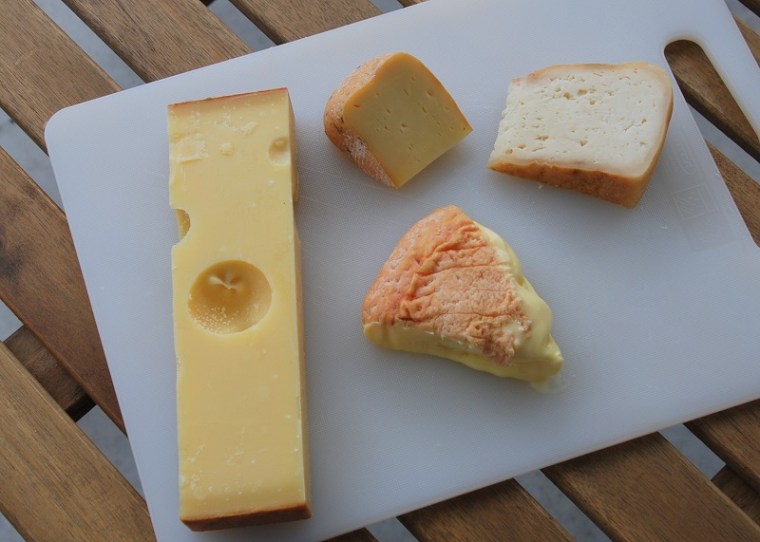 cheese-plate-with-emmentaler