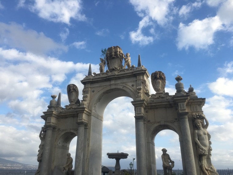Fontana dell'Immacolatella